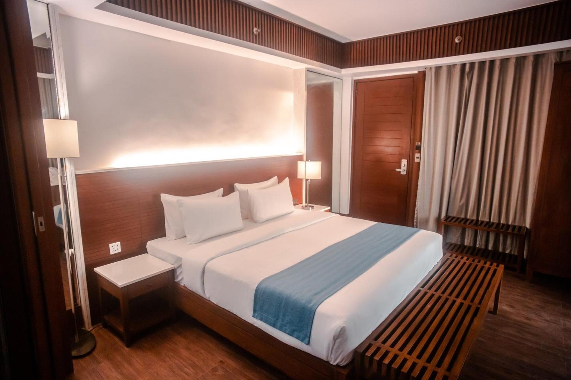 Mandarin White Sand Boracay Manoc-Manoc Szoba fotó